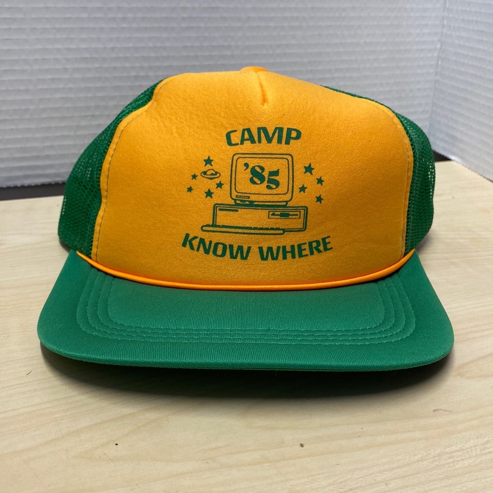 Stranger things camp know where ‘85 oragne/yellowand green hat